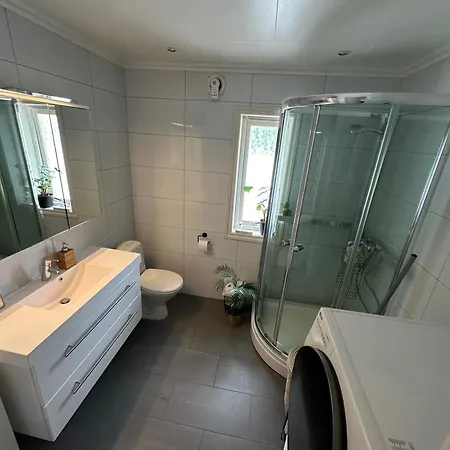 Modern Large House In Stavern With Sea View, Close To Beaches, Large Garden And Pool Larvik Exterior photo
