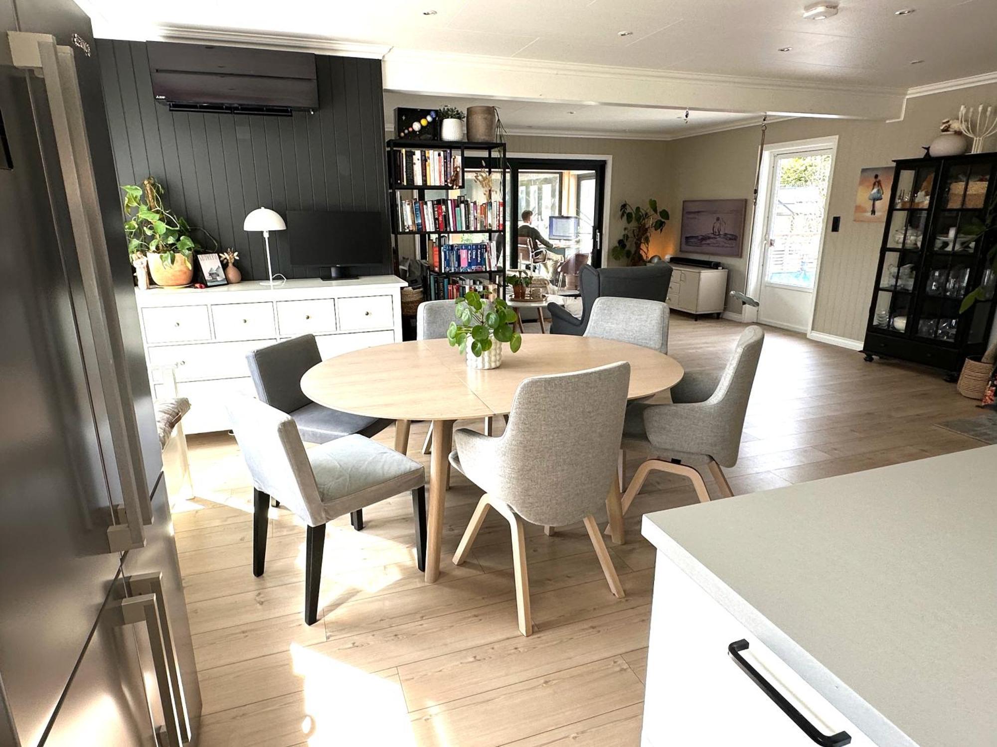 Villa Modern Large House In Stavern With Sea View, Close To Beaches, Large Garden And Pool *